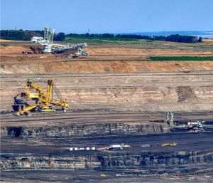 Lanţul toxic de aprovizionare: companii din UE profită de pe urma mineritului ilegal din Indonezia